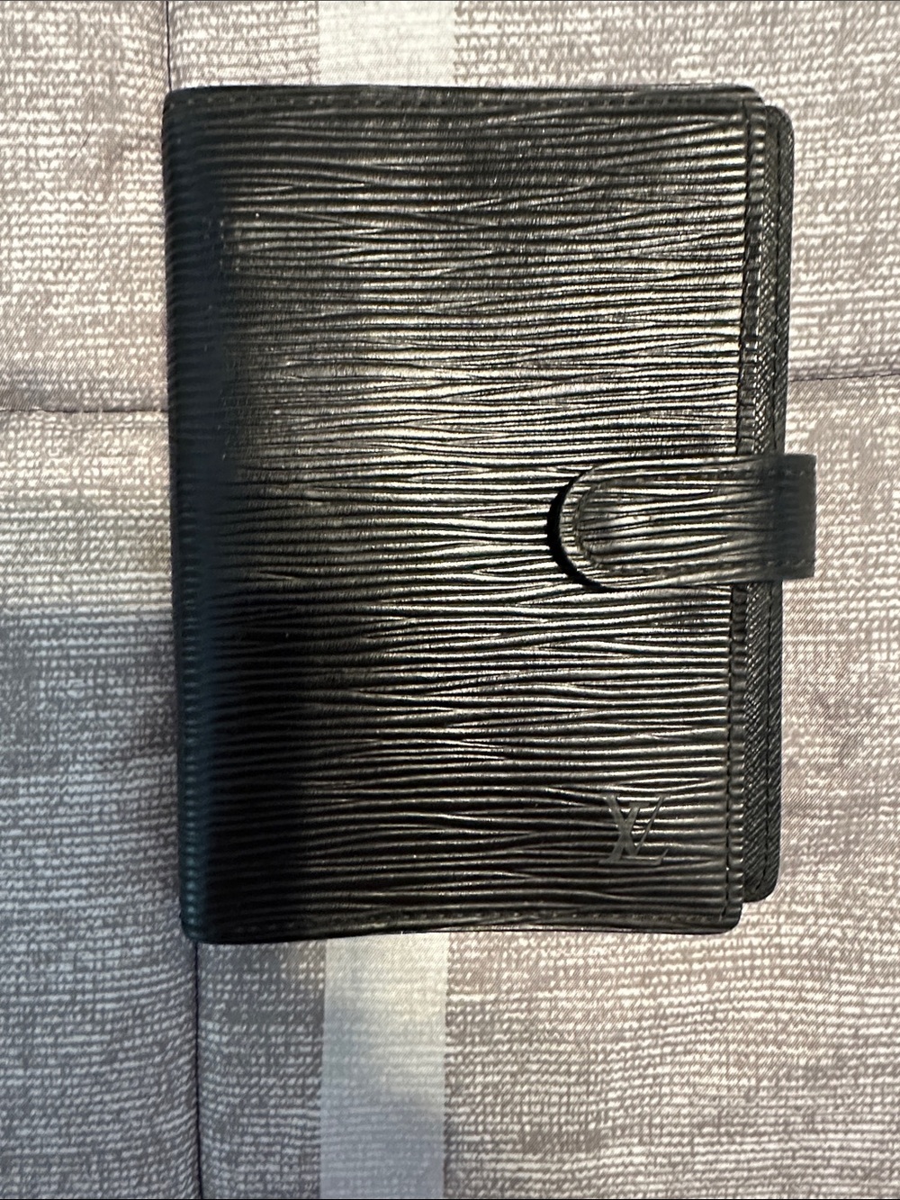 Louis Vuitton Black Epi Leather Snap Agenda Cover